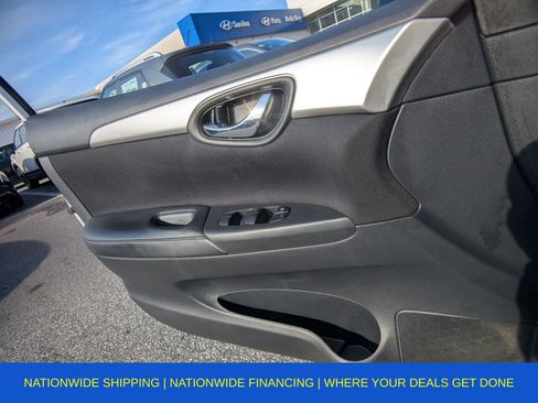 Used 2019 Nissan Sentra S image 26