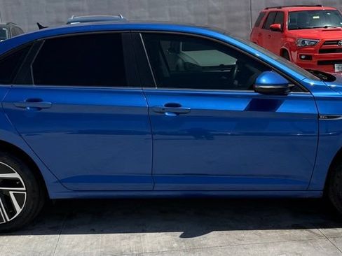 Used 2024 Volkswagen Jetta SEL FWD image 5