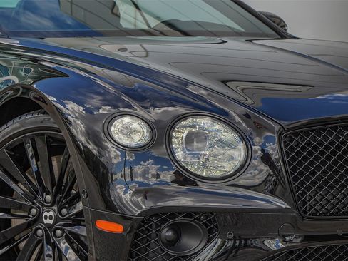 Used 2022 Bentley Continental GT Speed image 3