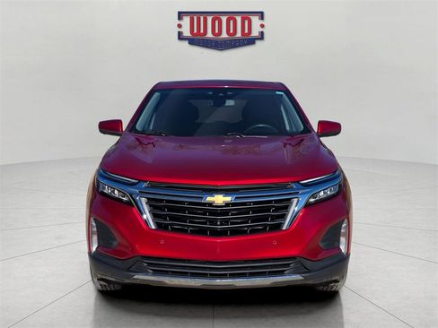 Used 2022 Chevrolet Equinox LT image 2
