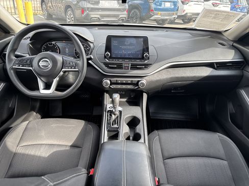 Used 2019 Nissan Altima 2.5 S image 10