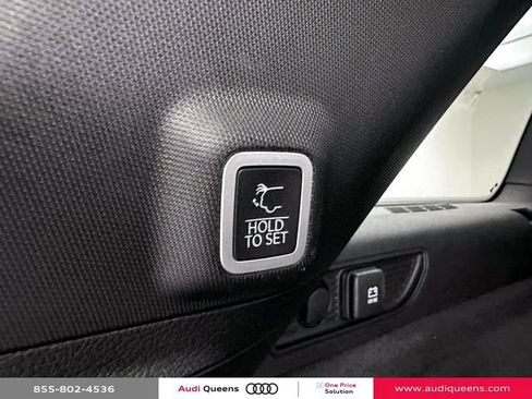 Used 2023 Jeep Grand Cherokee Overland w/ Luxury Tech Group IV AWD/4WD image 12