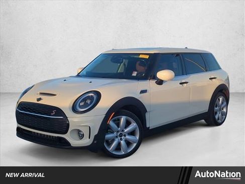 Used 2023 MINI Cooper Clubman S image 1
