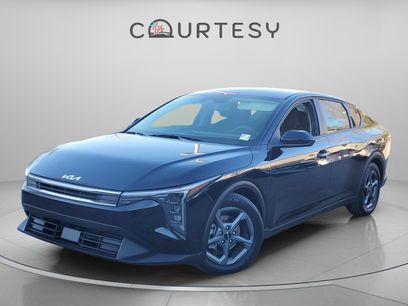Certified 2025 Kia K4 LXS