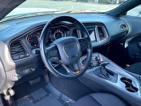Used 2023 Dodge Challenger GT RWD image 17