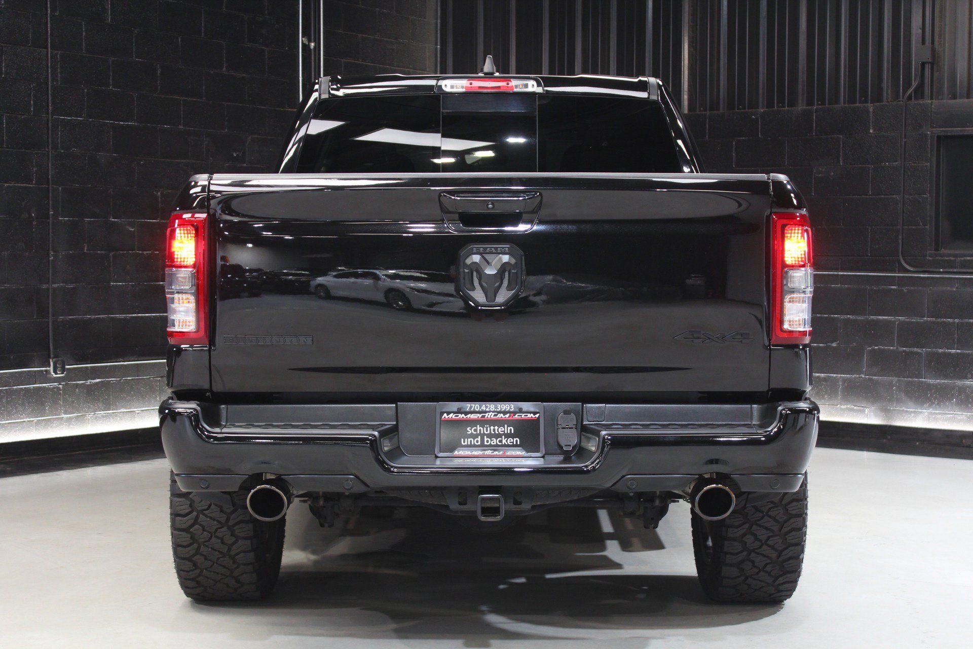 Used 2022 RAM 1500 Big Horn AWD/4WD image 16