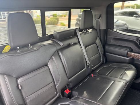Used 2020 GMC Sierra 1500 Denali w/ Denali Ultimate Package AWD/4WD image 14