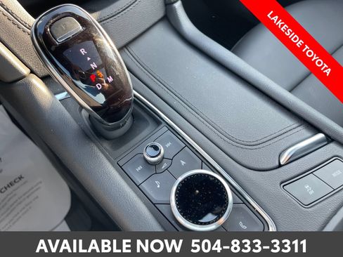 Used 2025 Cadillac XT5 Sportv w/ Technology Package AWD/4WD image 31