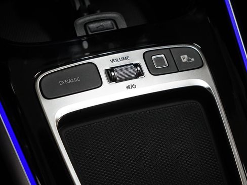 New 2026 Mercedes-Benz GLB 250 4MATIC image 31