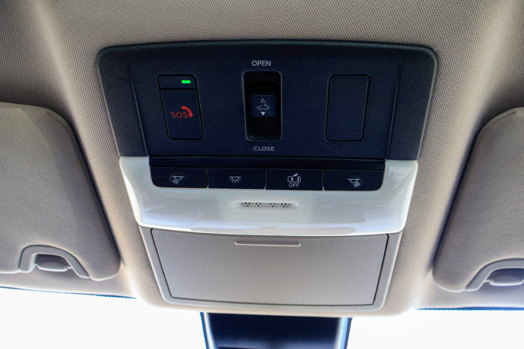 Used 2024 Nissan Altima 2.5 SR w/ SR Premium Package FWD image 19