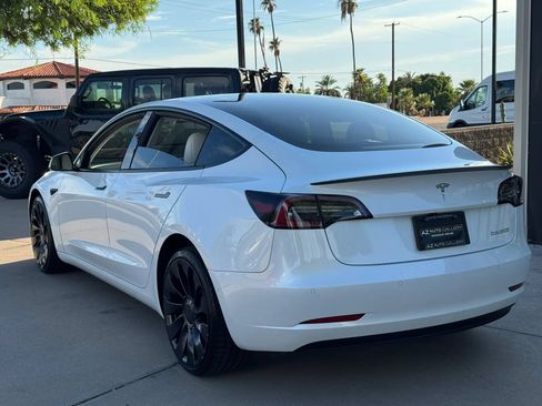 Used 2021 Tesla Model 3 Performance AWD/4WD image 8