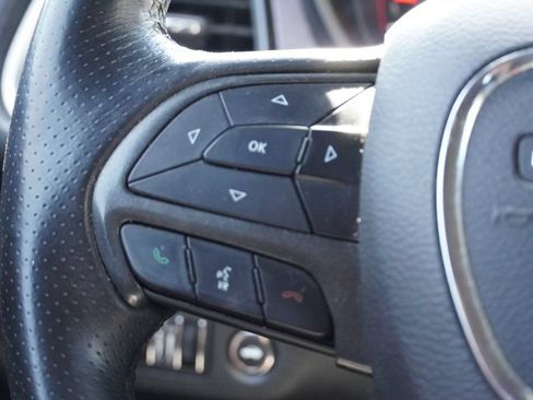 Used 2018 Dodge Challenger SXT Plus RWD image 27