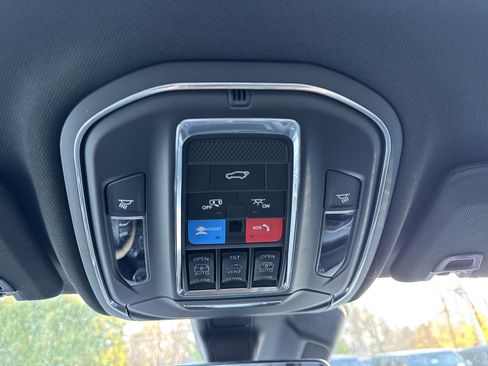 New 2025 Jeep Grand Cherokee Limited w/ MOPAR Finishing Package image 21