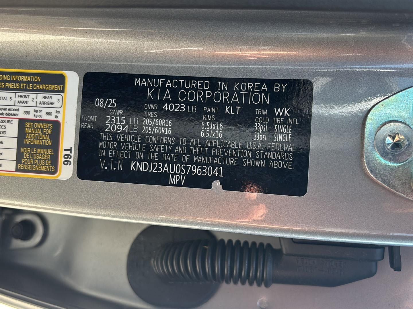Used 2025 Kia Soul LX w/ LX Technology Package FWD image 30