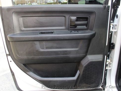 Used 2017 RAM 3500 Tradesman w/ Chrome Appearance Group image 16