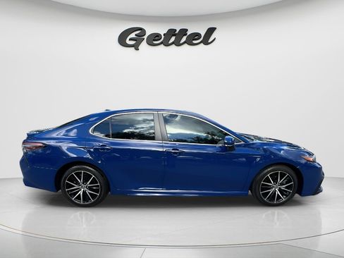 Certified 2023 Toyota Camry SE FWD image 4