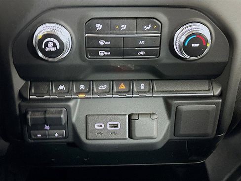 Used 2023 GMC Sierra 1500 Pro w/ Pro Value Package image 16