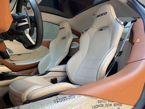 Used 2020 McLaren GT RWD image 7