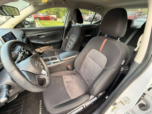 Used 2023 Nissan Sentra SR FWD image 50