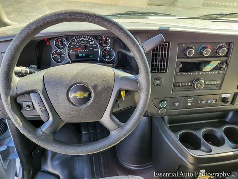 New 2025 Chevrolet Express 3500 w/ Power Convenience Package image 9