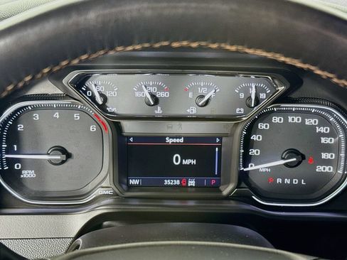 Used 2021 GMC Sierra 1500 AT4 AWD/4WD image 14