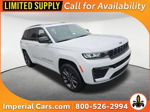 Used 2026 Jeep Grand Cherokee Limited AWD/4WD image 1