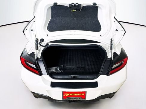 Certified 2025 Toyota GR86 w/ ALL Weather Mat Package (TMS) image 17