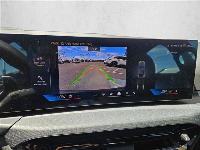 New 2026 BMW 430i w/ M Sport Package RWD image 13