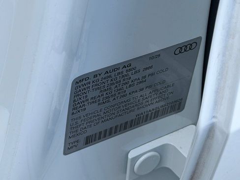 Certified 2025 Audi Q5 Premium w/ Convenience Package AWD/4WD image 22