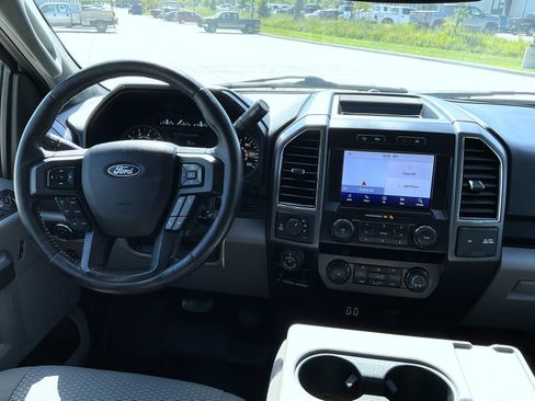 Used 2019 Ford F150 XLT w/ Equipment Group 302A Luxury AWD/4WD image 14