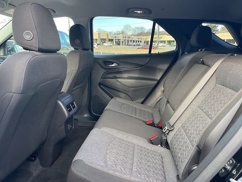 Used 2024 Chevrolet Equinox LT image 49