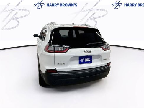 Used 2019 Jeep Cherokee Latitude Plus AWD/4WD image 9