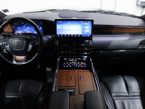 Used 2024 Lincoln Navigator L Black Label image 32