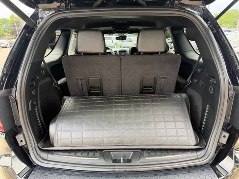 Used 2018 Dodge Durango R/T w/ Technology Group AWD/4WD image 13