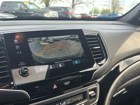 Used 2024 Honda Passport Black Edition image 22