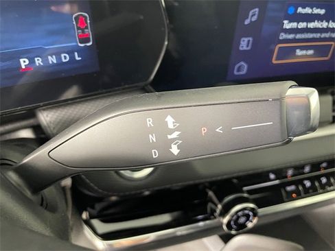 New 2026 Chevrolet Equinox LT image 9