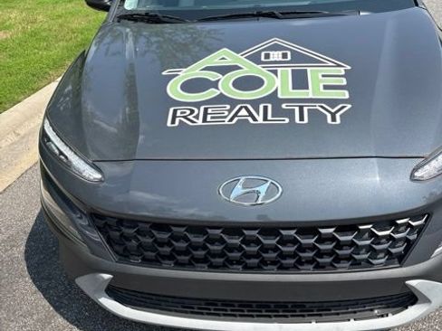 Used 2023 Hyundai Kona SE FWD image 11