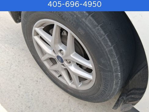 Used 2021 Ford Edge SEL w/ Convenience Package image 12