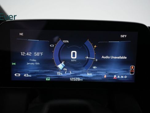 Used 2024 Chevrolet Equinox EV RS FWD image 7