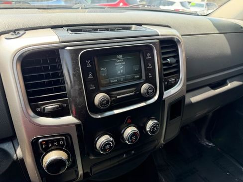 Used 2018 RAM 1500 Classic SLT RWD image 29