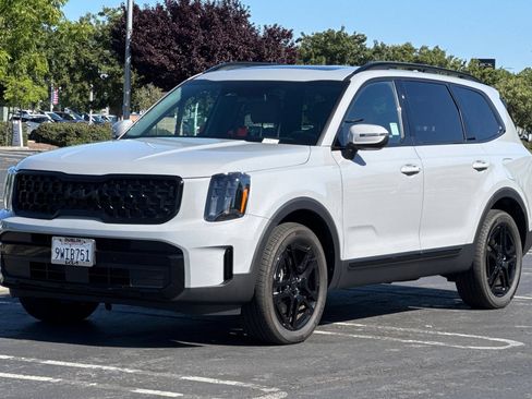 Used 2025 Kia Telluride EX X-Line AWD/4WD image 8