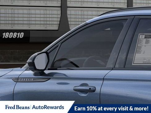 New 2026 Lincoln Corsair Premiere image 21