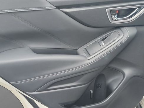 Used 2019 Subaru Forester Touring image 13