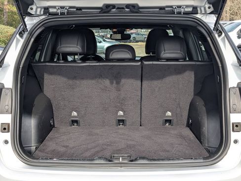 Used 2024 Jeep Compass Trailhawk image 13