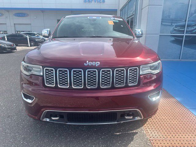 Used 2018 Jeep Grand Cherokee Overland w/ Trailer Tow Group IV RWD image 4