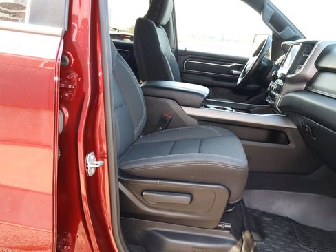 Used 2022 RAM 1500 Big Horn AWD/4WD image 25