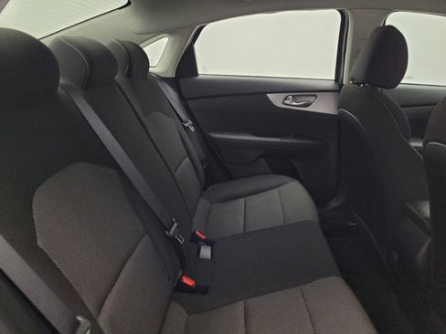 Used 2024 Kia Forte LXS FWD image 19