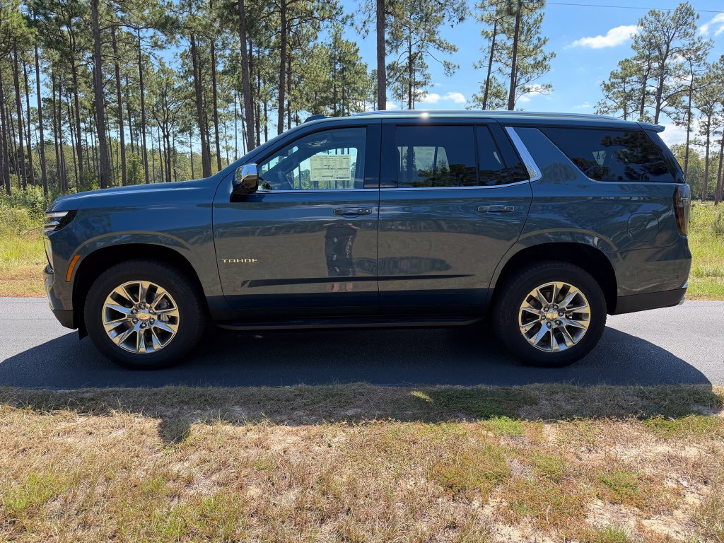 New 2027 Chevrolet Tahoe Premier w/ Sun And Tow Package RWD image 2