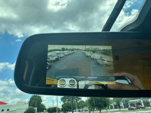 Used 2022 Ford E-350 and Econoline 350 Super Duty RWD image 15