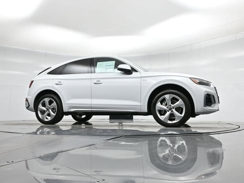 Used 2023 Audi Q5 2.0T Premium Plus w/ Premium Plus Package image 4